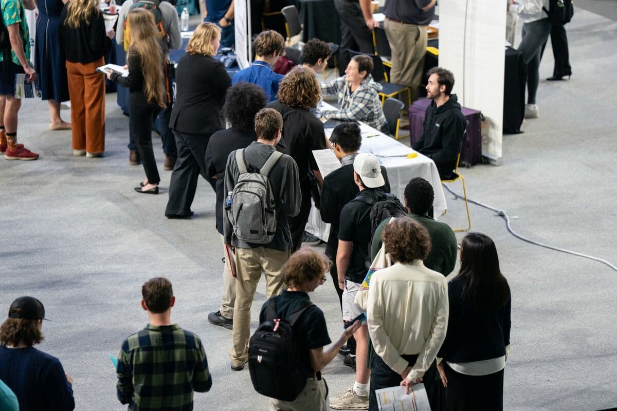 How Weak US Jobs Data Could Impact Your Career and Investments in Canada