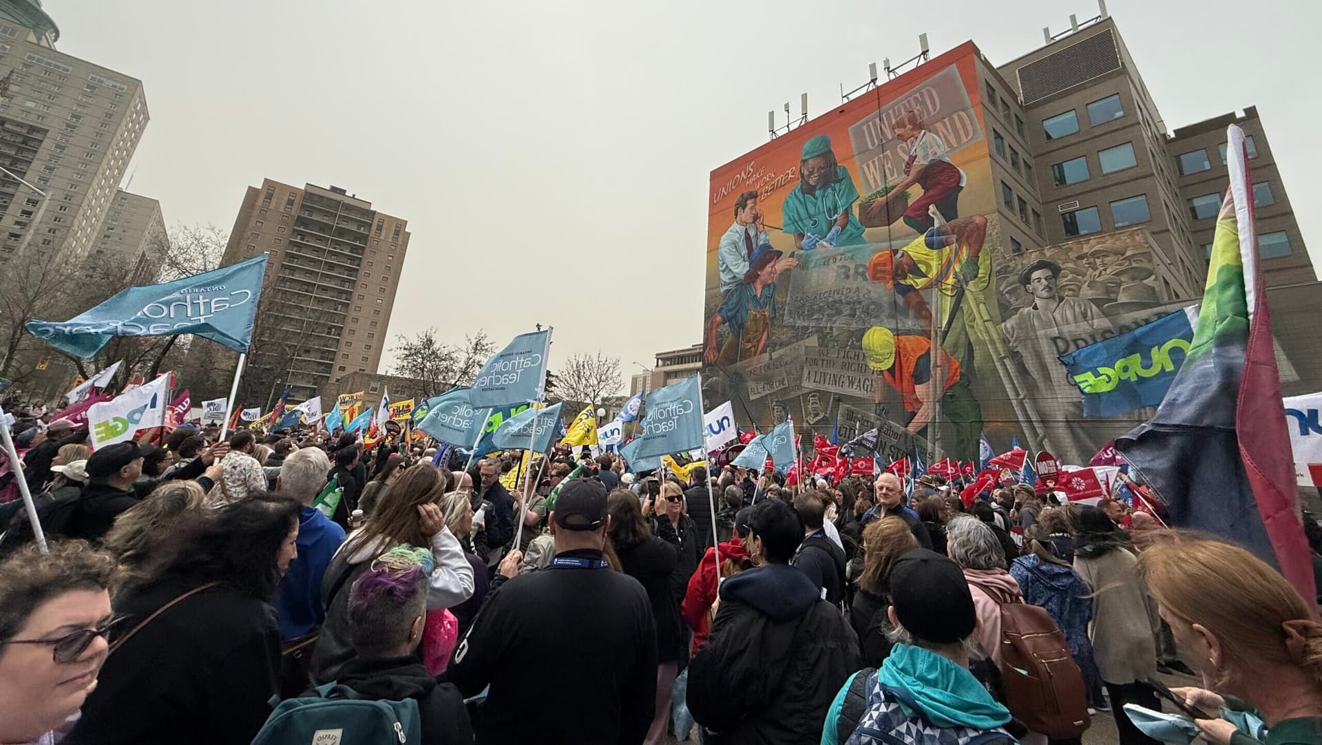 Thousands of Union Activists Rally in Winnipeg: A Powerful Stand for Canadian Workers and Jobs