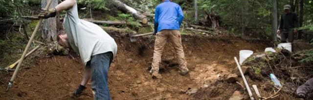 Explore Exciting Job Opportunities in Columbia Basin's Trail Projects!